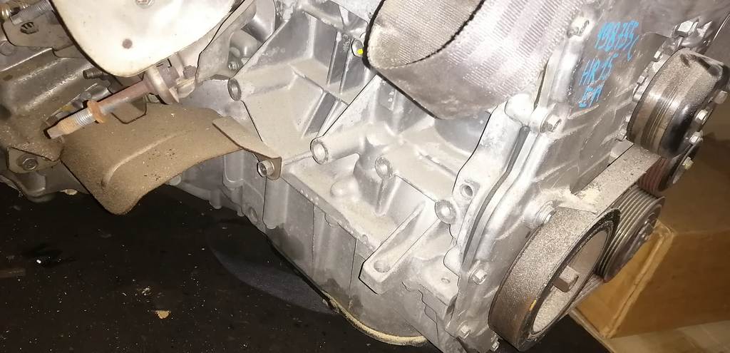 HR15DE №198755C ДВИГАТЕЛЬ, ЦЕНА ЗА ГОЛЫЙ МОТОР Nissan Note 4