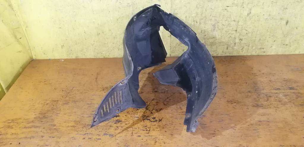 Кузов Mazda Demio 2