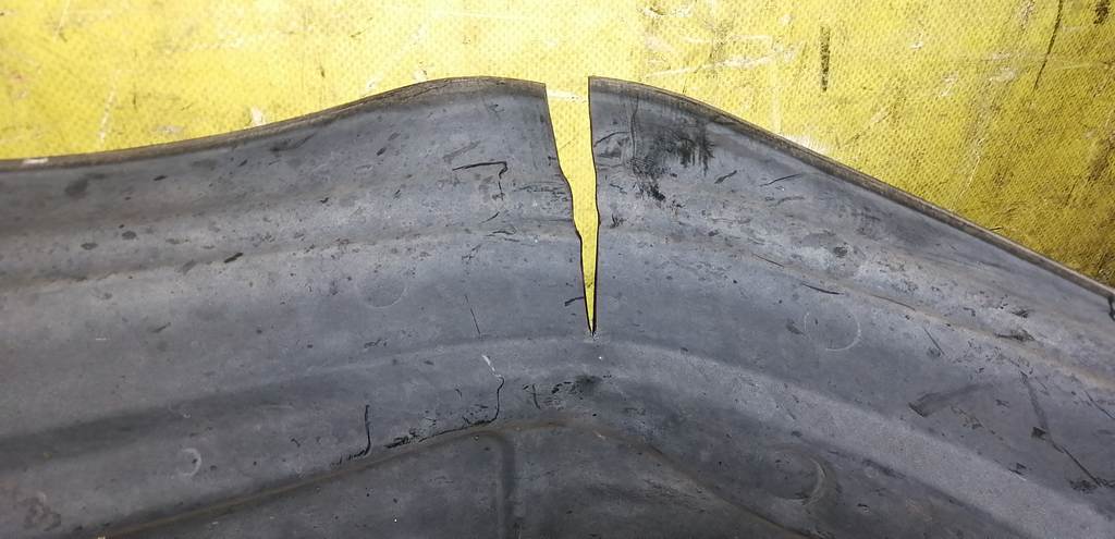 подкрылок Mitsubishi Outlander 3