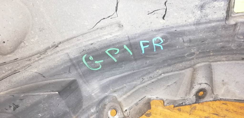 FIT GP1 ПОДКРЫЛОК ПЕРЕДНИЙ ПРАВЫЙ ДЕФЕКТ Honda Fit 1