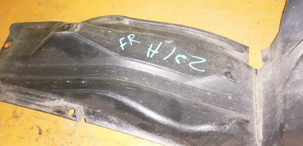 COLT Z21A ПОДКРЫЛОК ПЕРЕДНИЙ ПРАВЫЙ Mitsubishi Colt 1