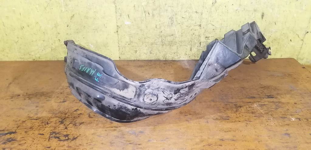 подкрылок Suzuki Solio 0