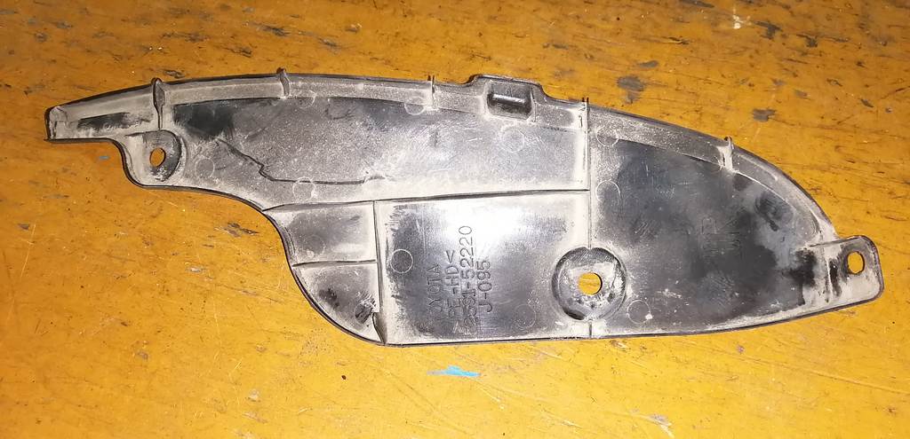 Кузов Toyota Ractis 2