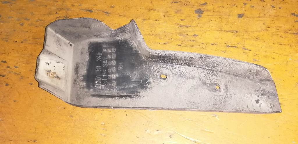 Кузов Mazda Demio 2