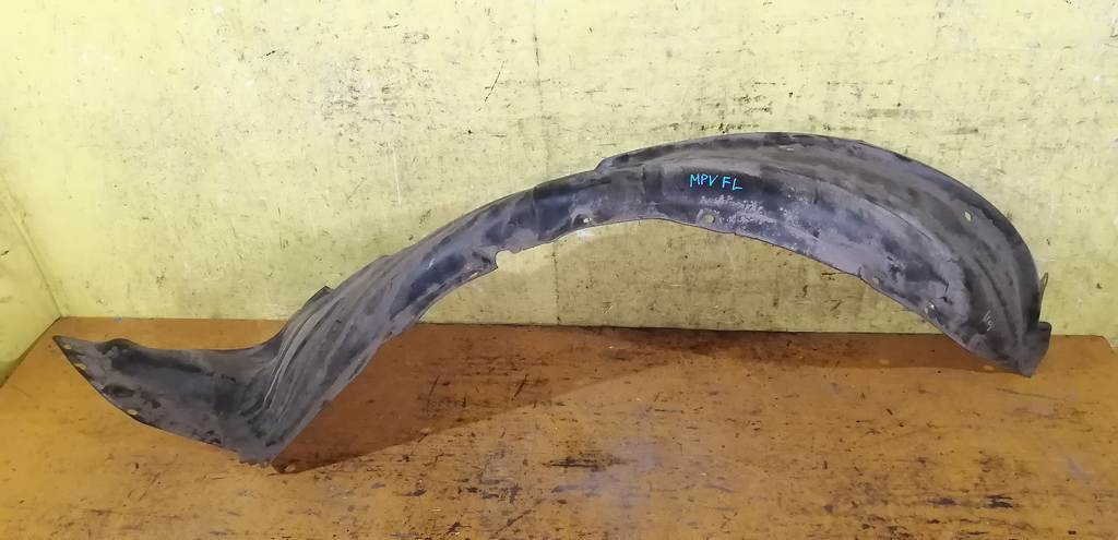 подкрылок Mazda MPV 0
