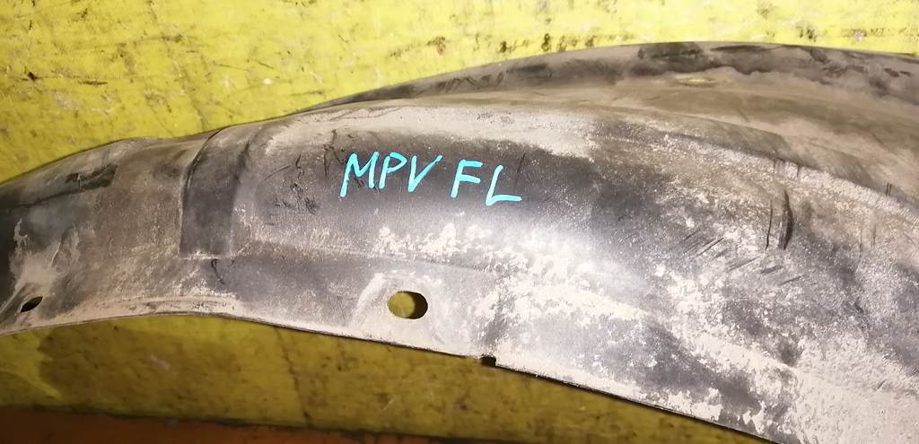 MPV LW5W ПОДКРЫЛОК ПЕРЕДНИЙ ЛЕВЫЙ Mazda MPV 1
