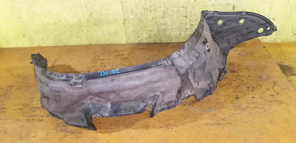 подкрылок Nissan Teana 0