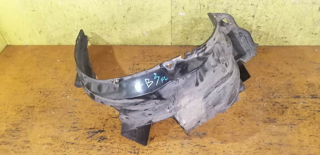 подкрылок Honda Freed 0