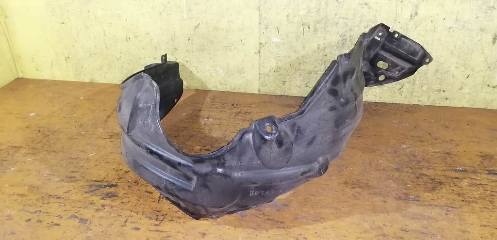 Кузов Toyota Vitz 2