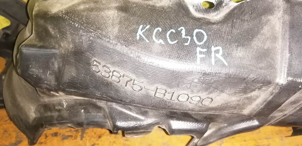 PASSO KGC30 ПОДКРЫЛОК ПЕРЕДНИЙ ПРАВЫЙ Toyota Passo 1