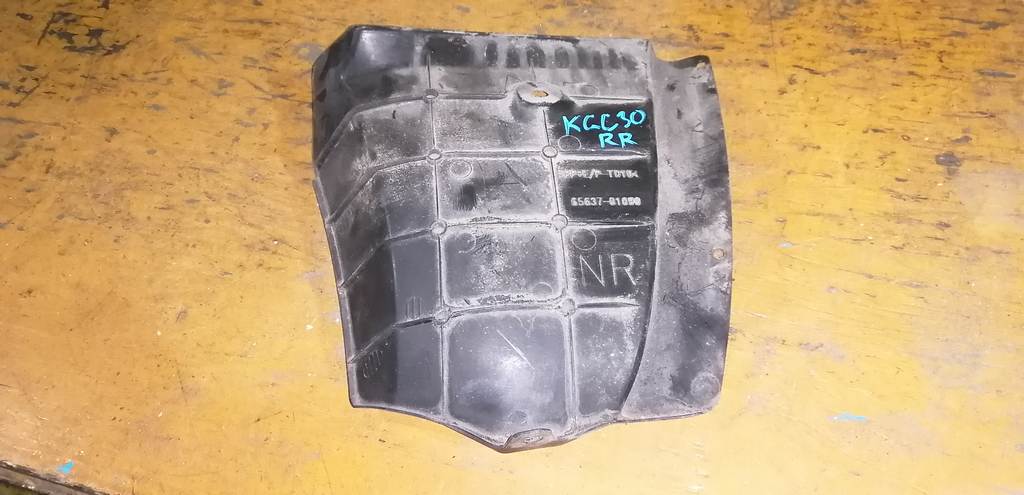 подкрылок Toyota Passo 0