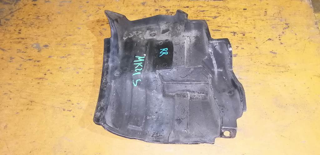 подкрылок Suzuki Palette 0