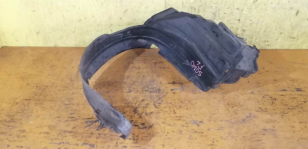 подкрылок Suzuki Solio 0