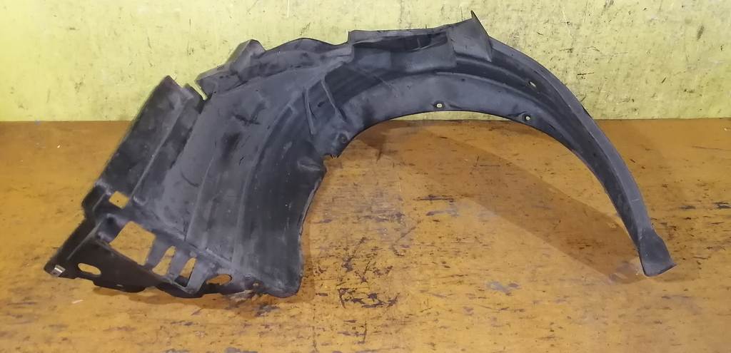 подкрылок Honda Fit 3