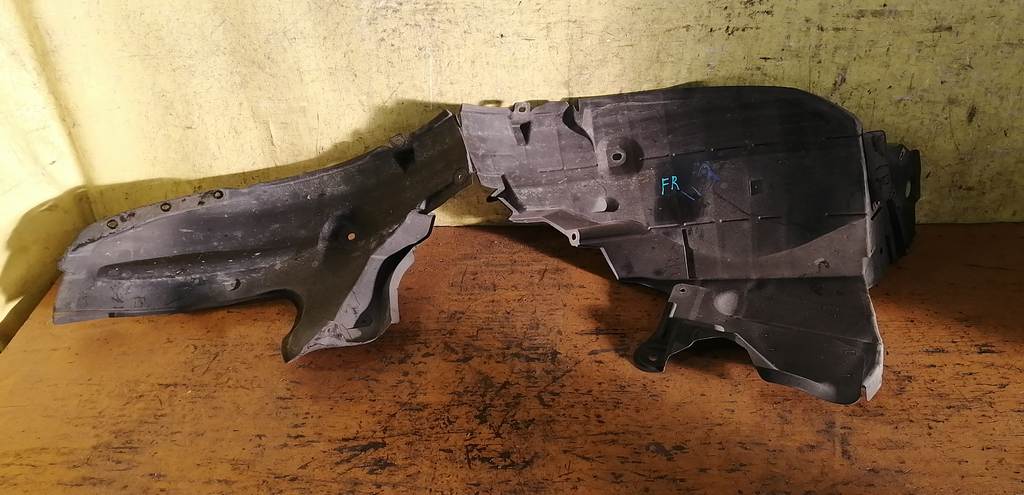 подкрылок Nissan Note 0