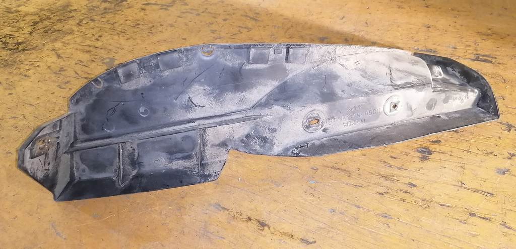 DEMIO DY5W ПОДКРЫЛОК ЗАДНИЙ ЛЕВЫЙ Mazda Demio 1