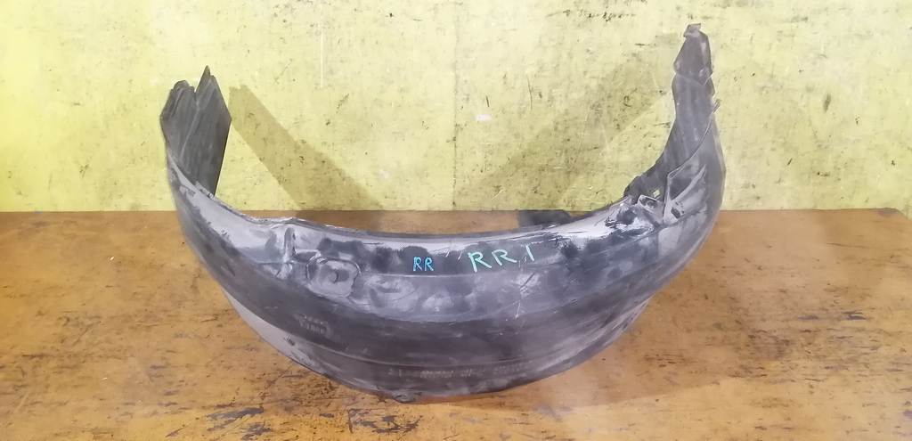 подкрылок Honda Elysion 0