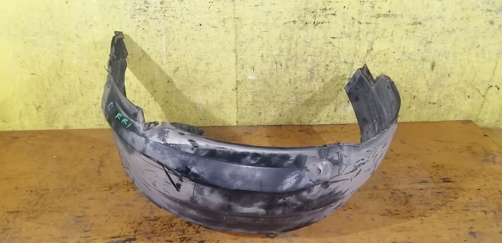 подкрылок Honda Elysion 0