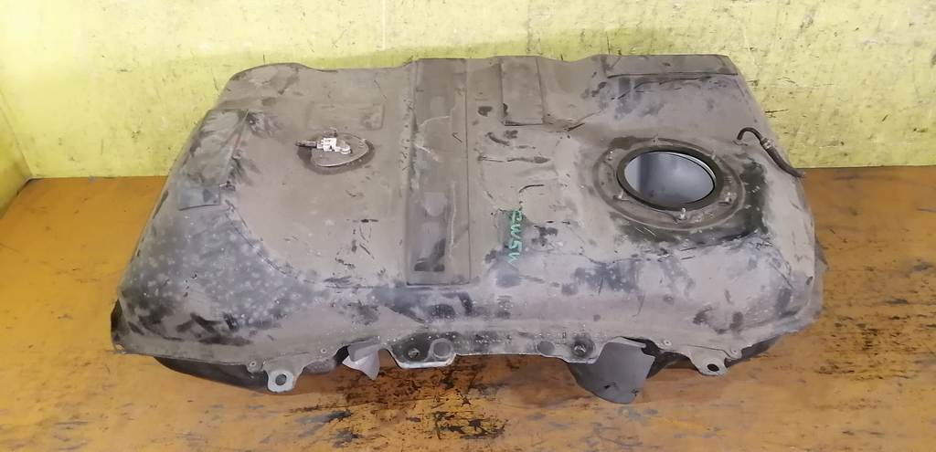 бензобак Mitsubishi Outlander 0