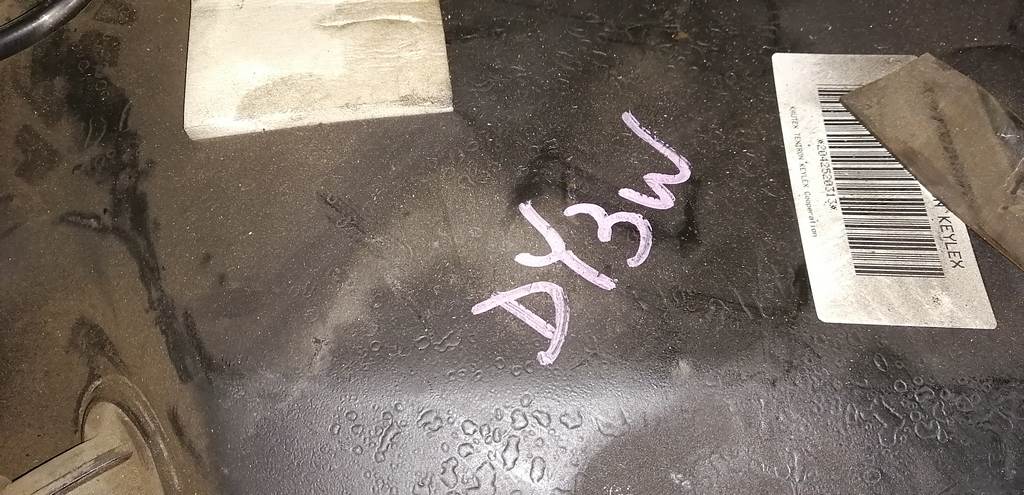 DEMIO DY3W БЕНЗОБАК Mazda Demio 1