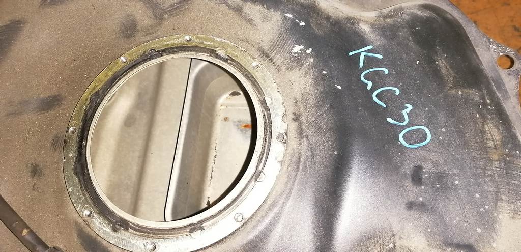 PASSO KGC30 БЕНЗОБАК Toyota Passo 1