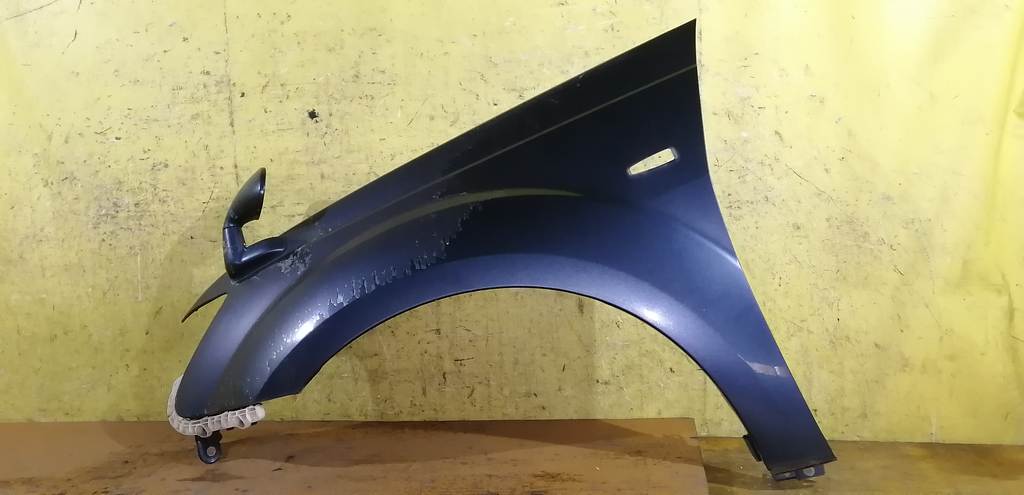 крыло Mitsubishi Outlander 0