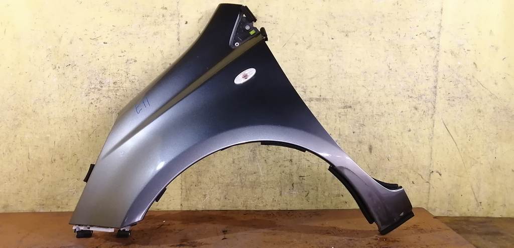 крыло Nissan Note 0