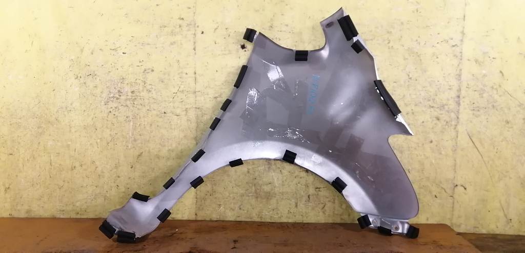 Кузов Toyota Ractis 2