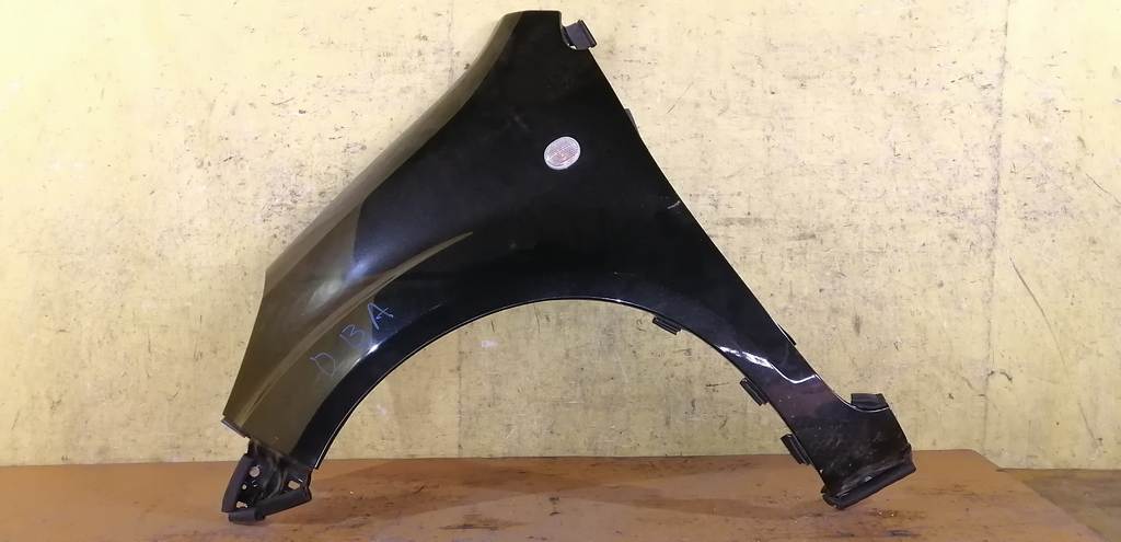 крыло Toyota Passo 0