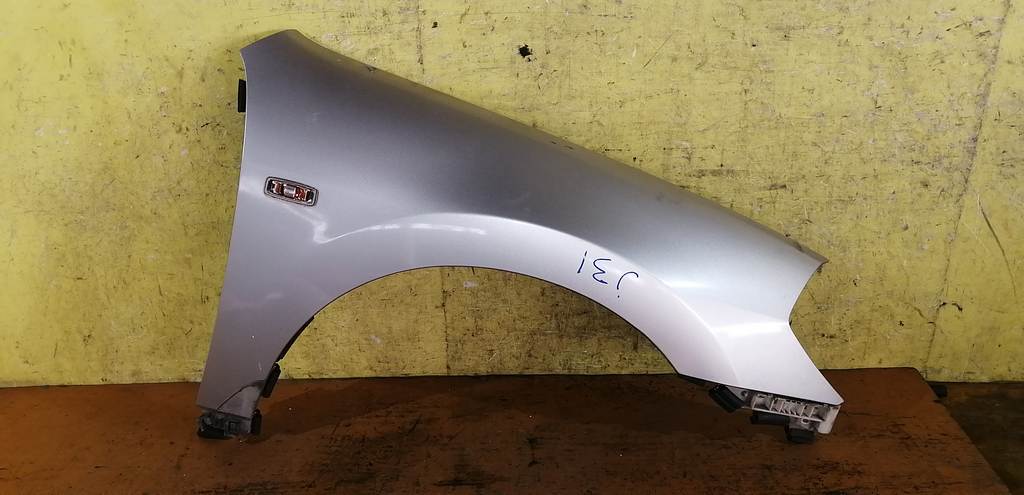 крыло Nissan Teana 0