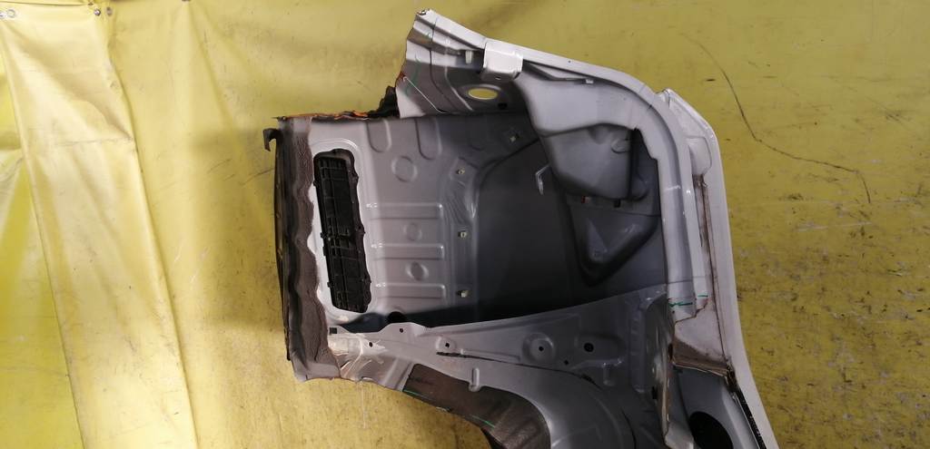 TEANA J32 КРЫЛО ЗАДНЕЕ ЛЕВОЕ Nissan Teana 4