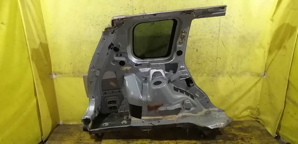 X-TRAIL NT30 КРЫЛО ЗАДНЕЕ ЛЕВОЕ Nissan X-Trail 4