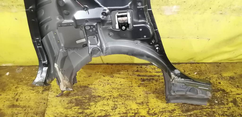 NOTE E11 КРЫЛО ЗАДНЕЕ ЛЕВОЕ Nissan Note 4