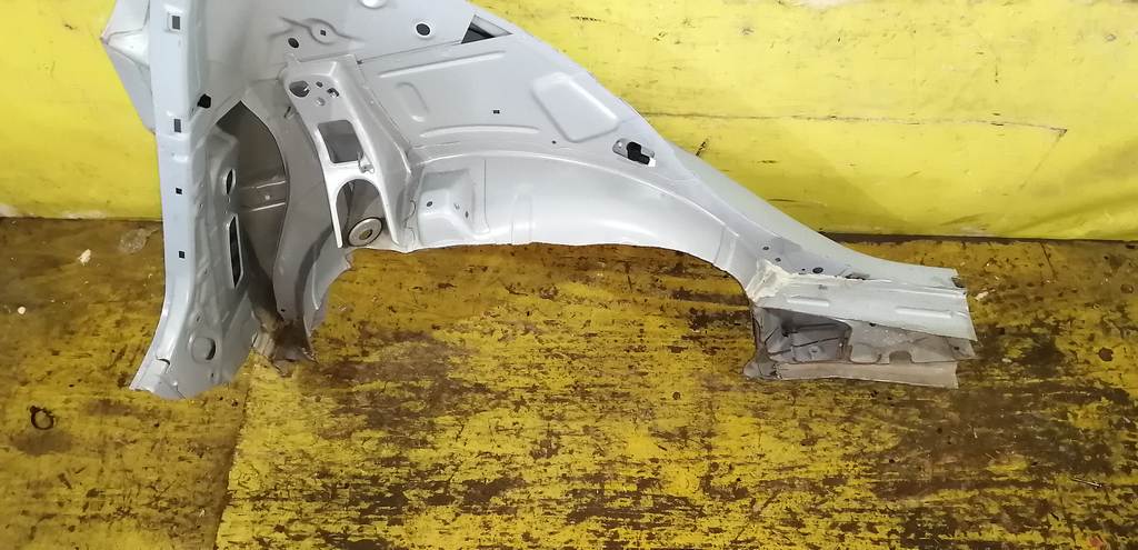 MARCH AK12 КРЫЛО ЗАДНЕЕ ЛЕВОЕ Nissan March 4