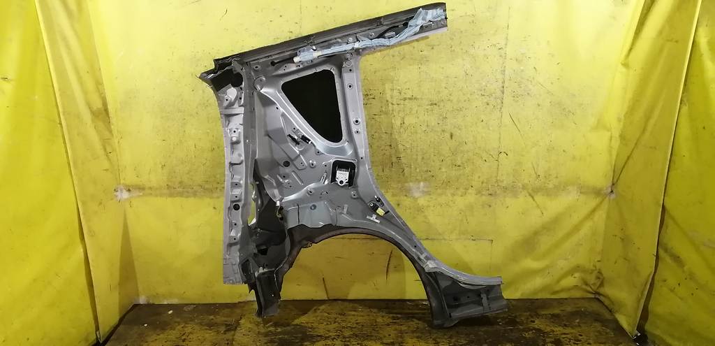 Кузов Toyota Ractis 2