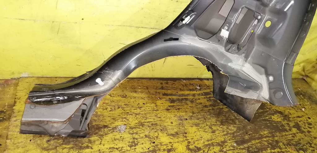 крыло Toyota Passo 3