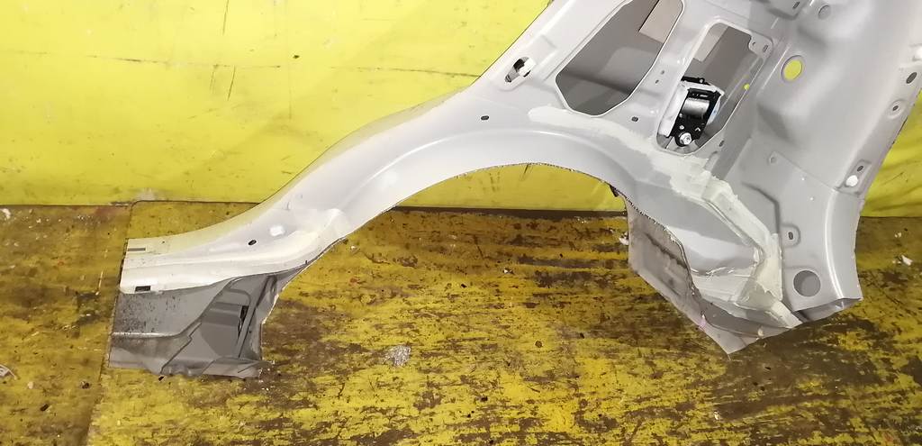 крыло Toyota Passo 3