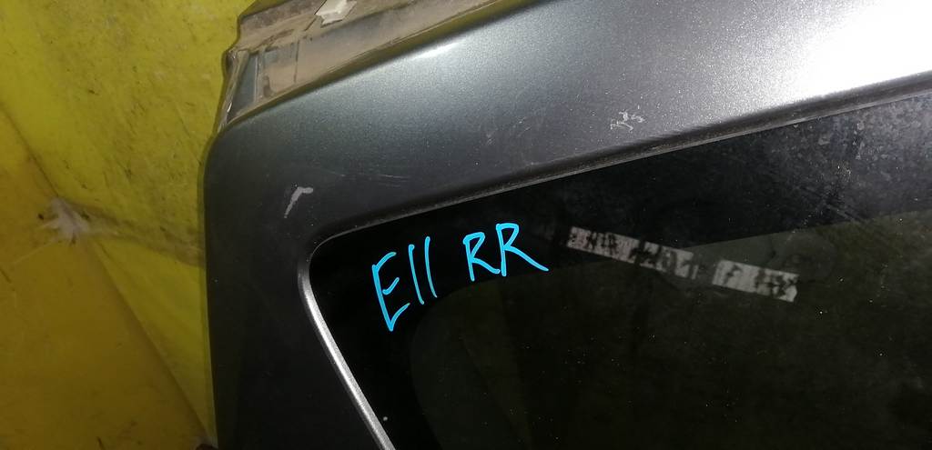 NOTE E11 КРЫЛО ЗАДНЕЕ ПРАВОЕ Nissan Note 1