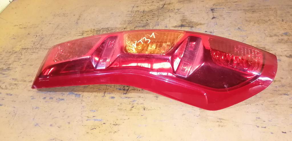 стоп-сигнал Nissan X-Trail 0