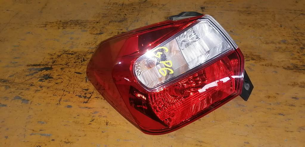 стоп-сигнал Subaru Impreza 0