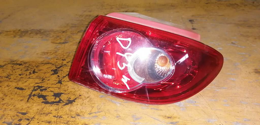 стоп-сигнал Mazda Demio 0