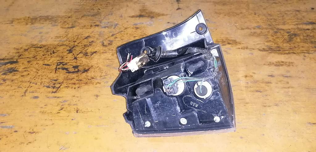 стоп-сигнал Mitsubishi Outlander 3