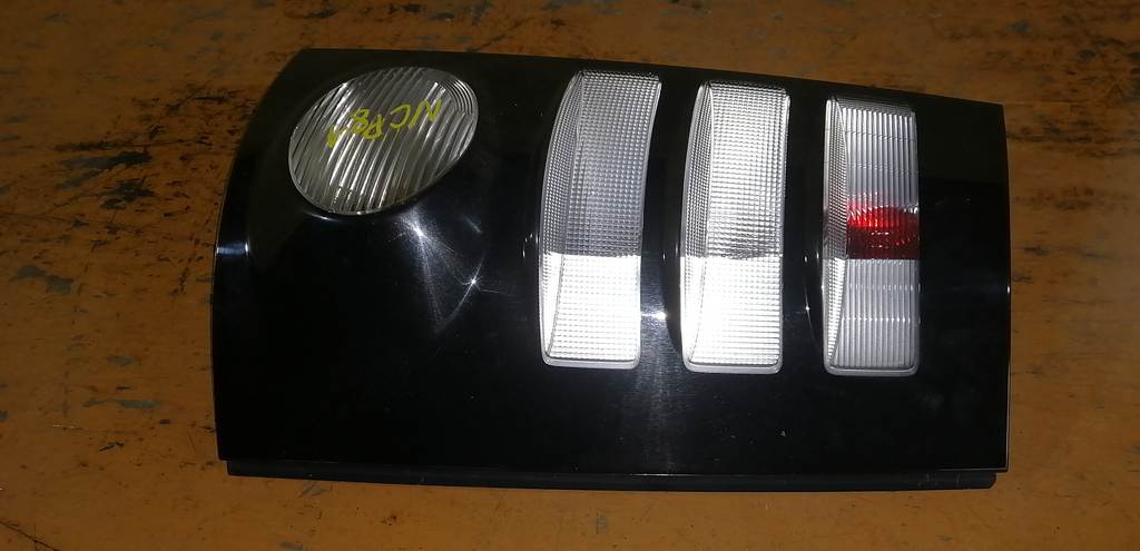 стоп-сигнал Toyota Sienta 0