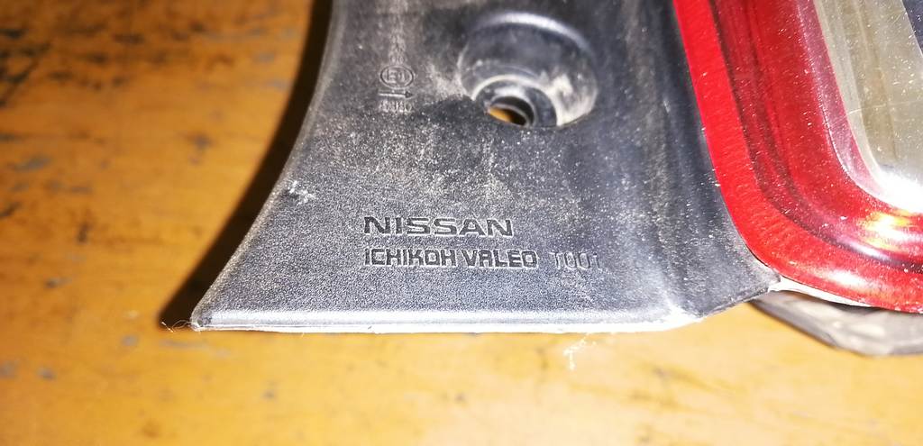 MARCH K13 СТОП ПРАВЫЙ T001 Nissan March 1