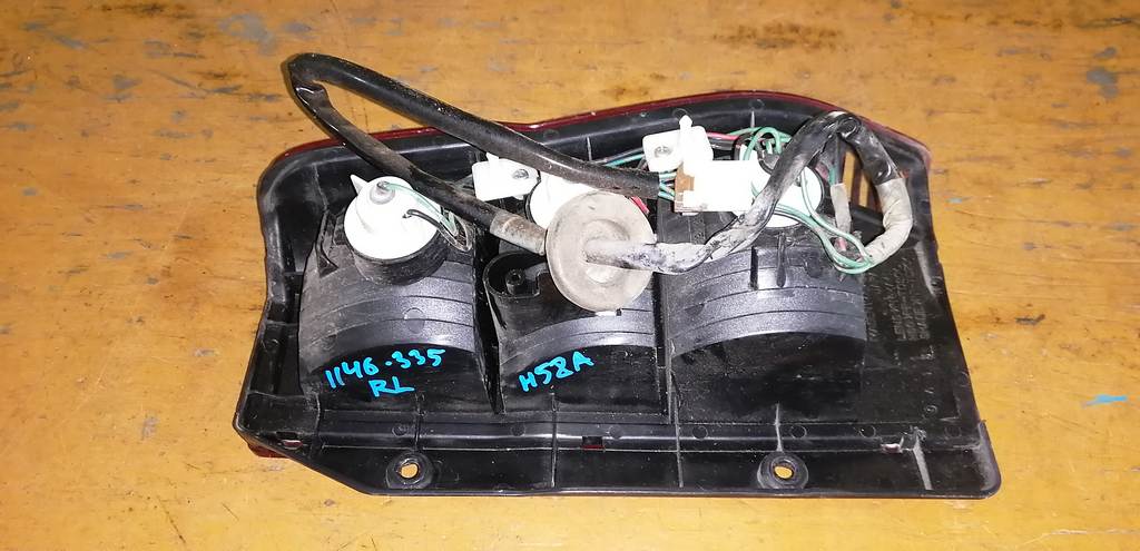 Осветительные приборы Mitsubishi Pajero Mini 2