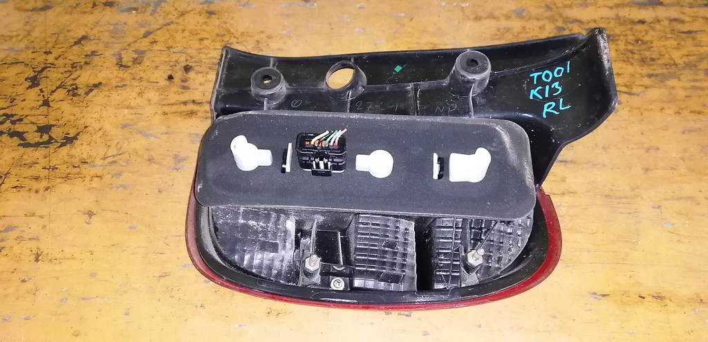 Осветительные приборы Nissan March 2