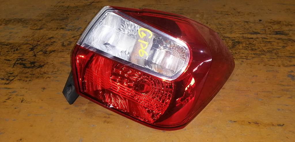 стоп-сигнал Subaru Impreza 0