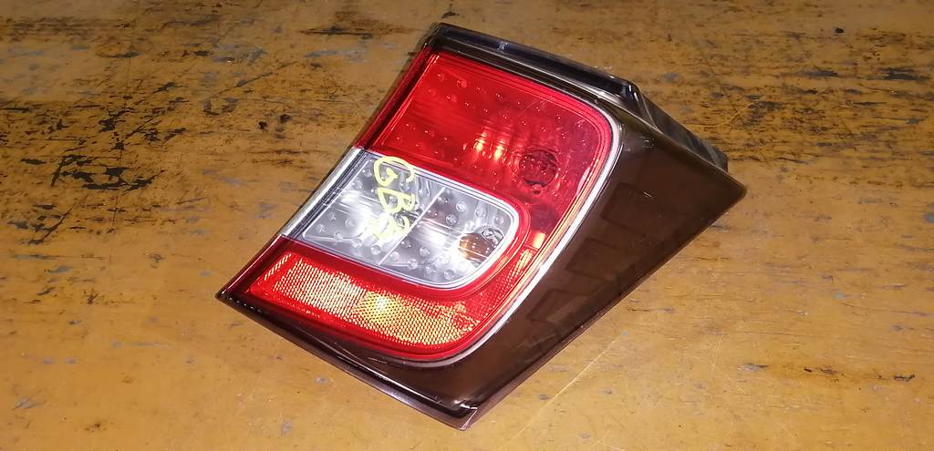 стоп-сигнал Honda Freed 0