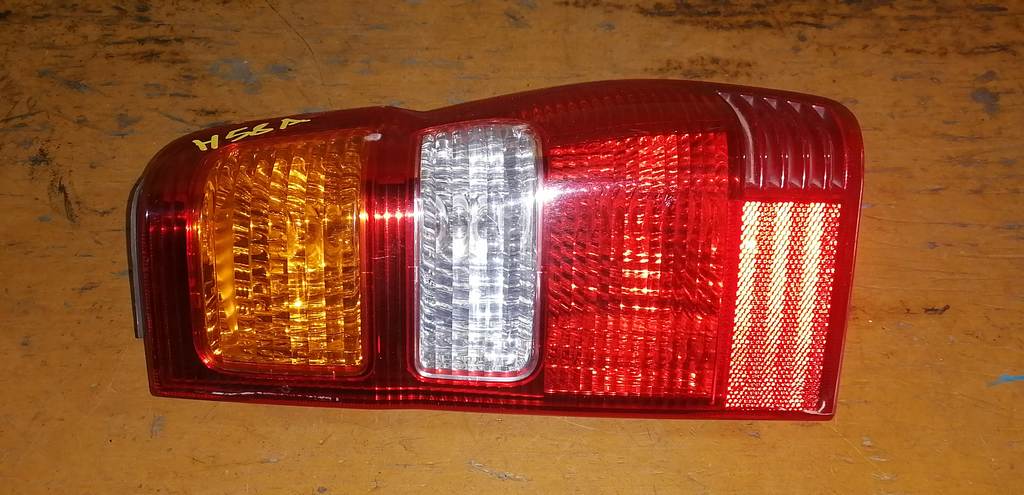 стоп-сигнал Mitsubishi Pajero Mini 0