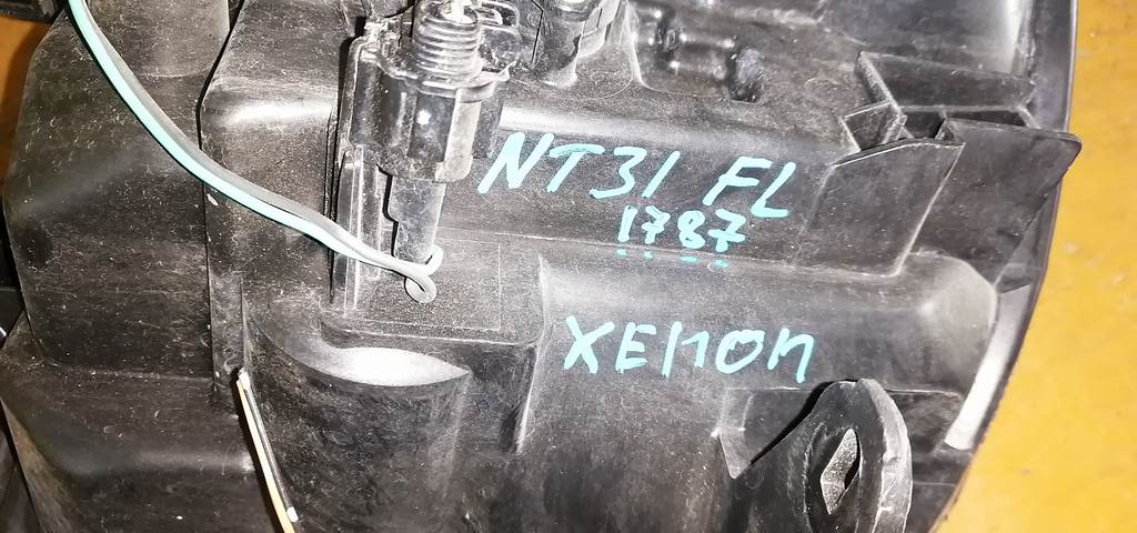 X-TRAIL NT31 ФАРА ЛЕВАЯ 1787 XENON Nissan X-Trail 1